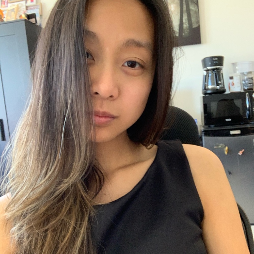 ☀️morning poshers!kindly help me get my 1st sale!